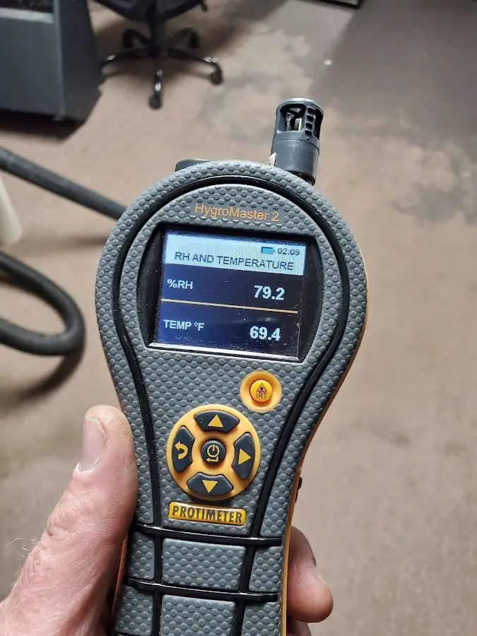 Moisture meter humidity assessment for Mold Remediation & Removal in EspaÃ±ola